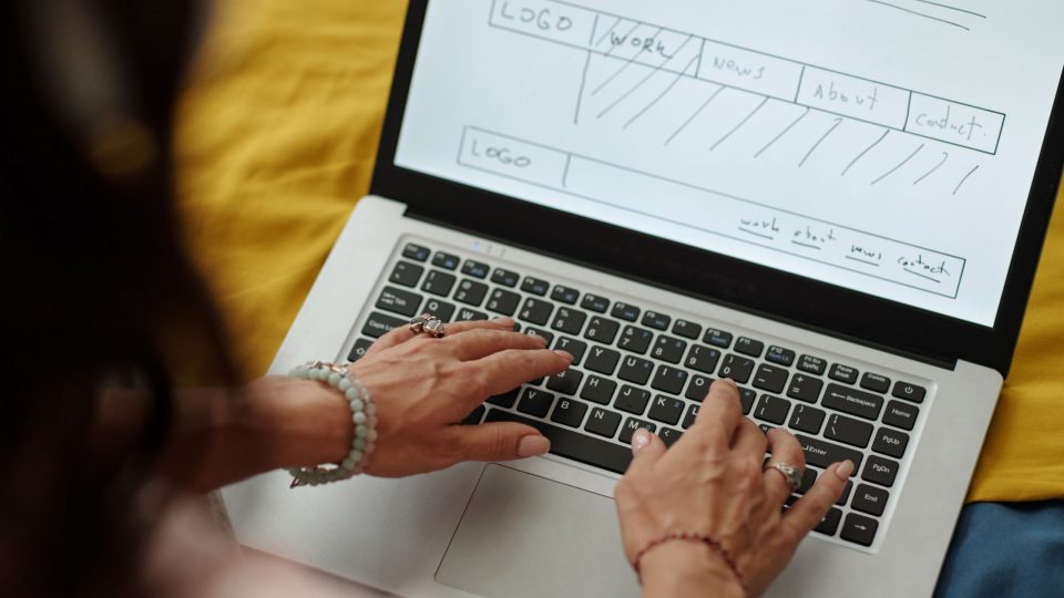 Refonte de site et SEO : comment ne pas perdre son référencement ?